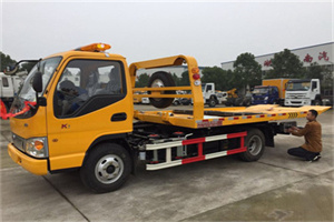 黄梅哪里有拖车服务